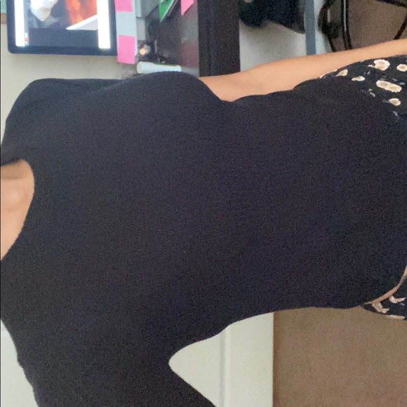 Soft Ribbed black top - Picture 3 of 3